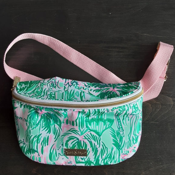 lilly pulitzer fanny pack
